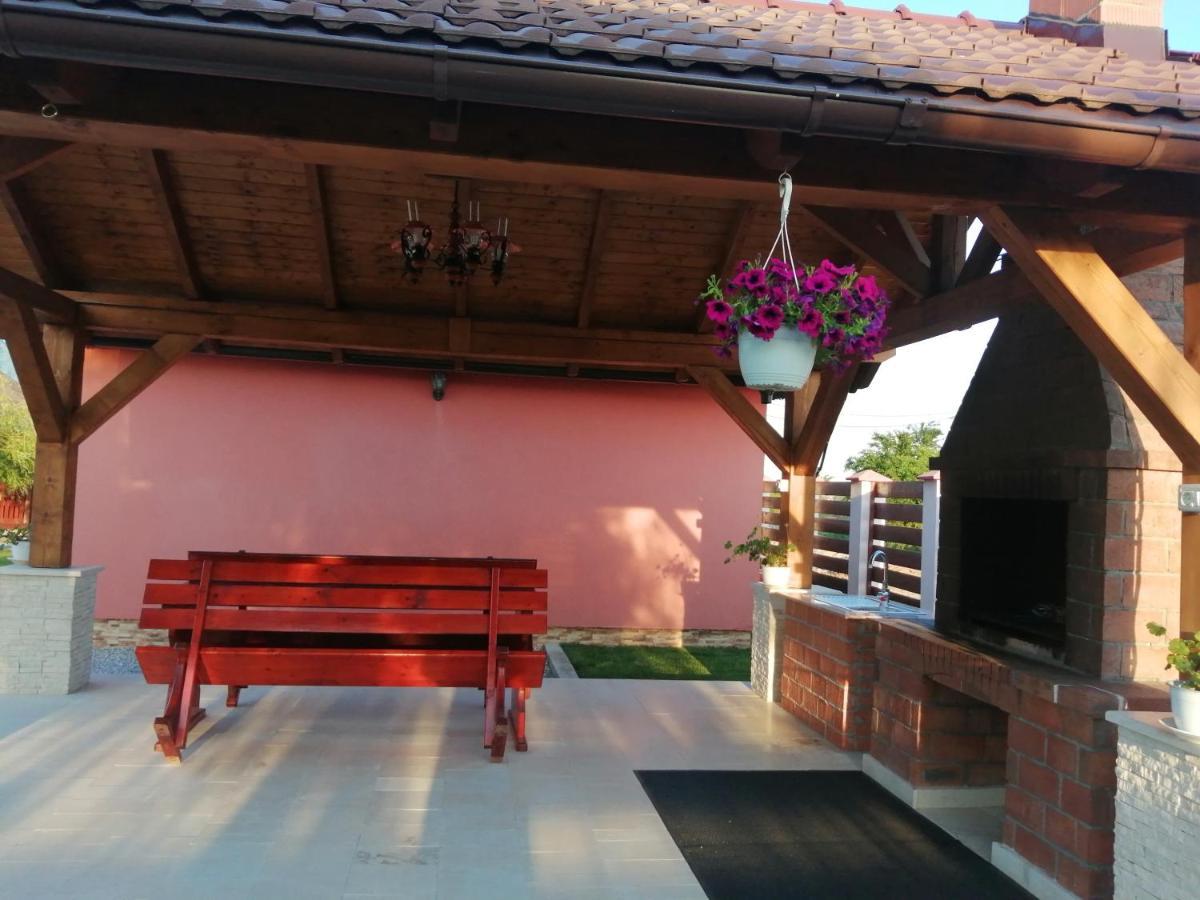 Pensiunea La Tavi Murighiol Exterior photo